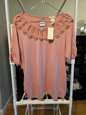 Womens Pink Shortsleeved Top Blouse